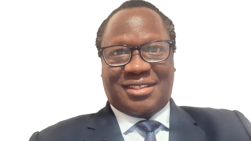Dr Geoffrey Ocen